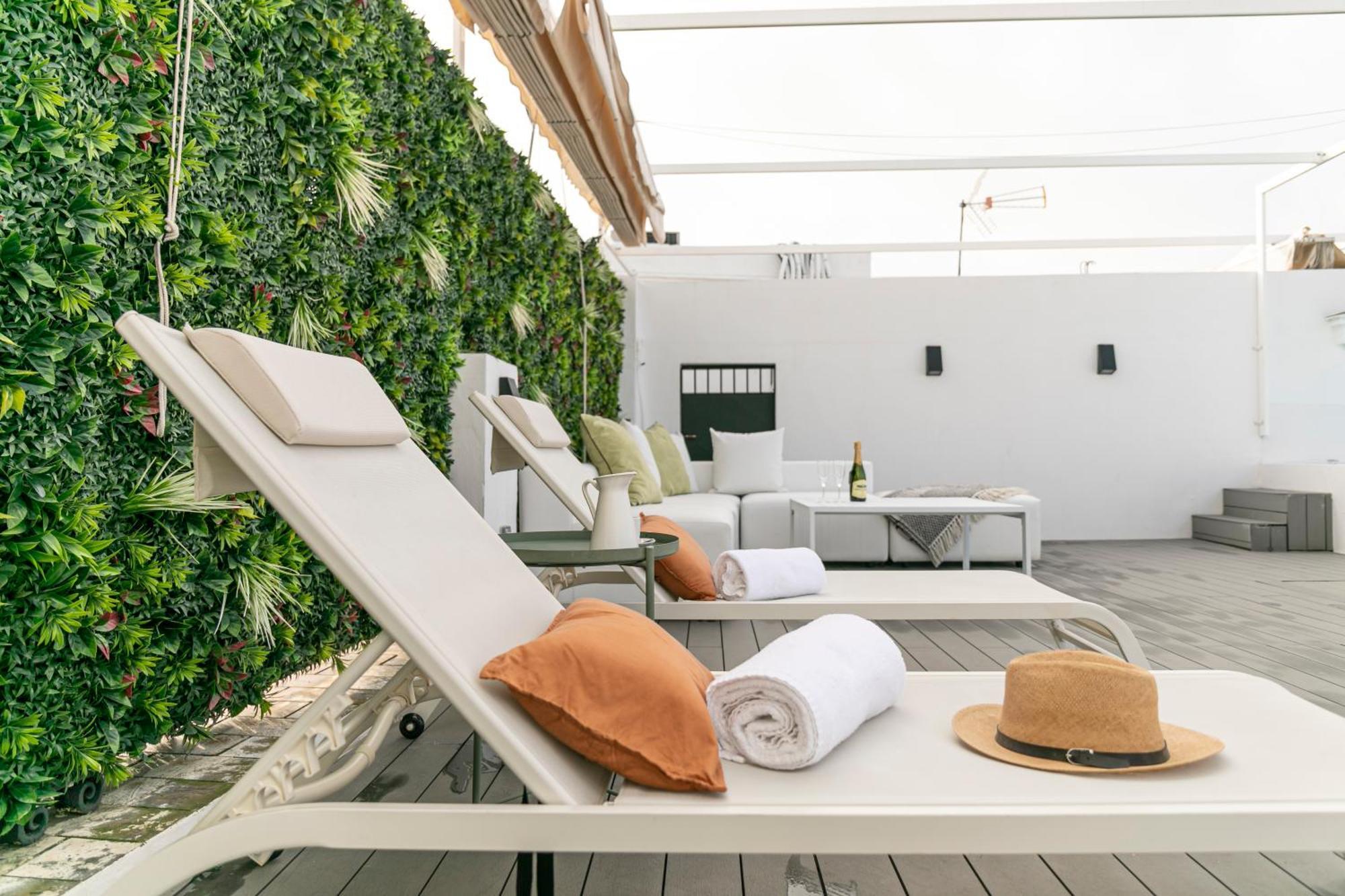 Appartement Isg Modern Atticpool At The Cathedralfree Parking