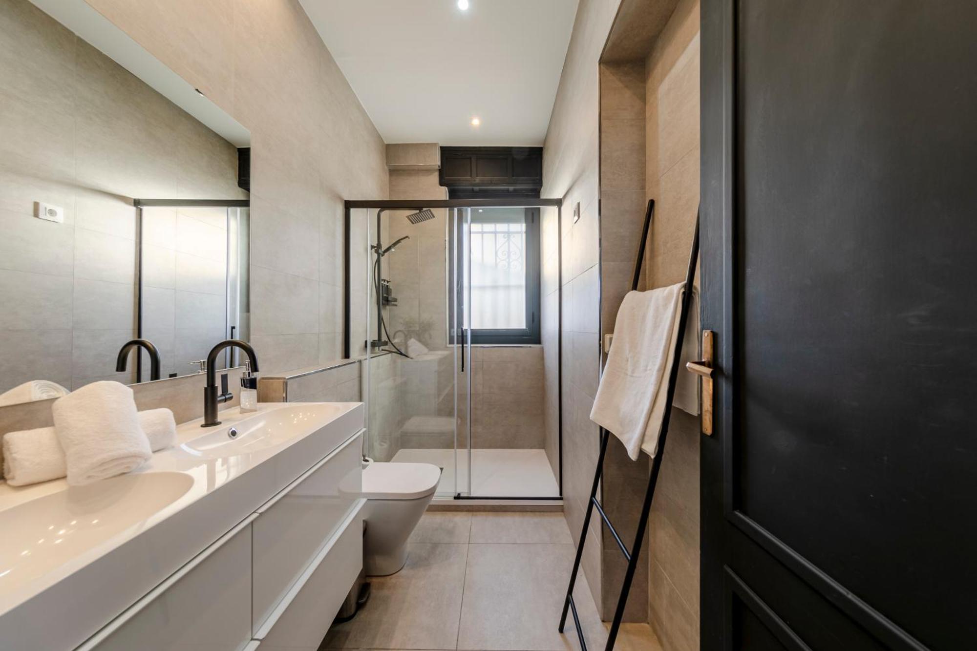 Apartment Isg Modern Atticpool At The Cathedralfree Parking Sevilla